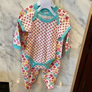 2 piece baby outfit.